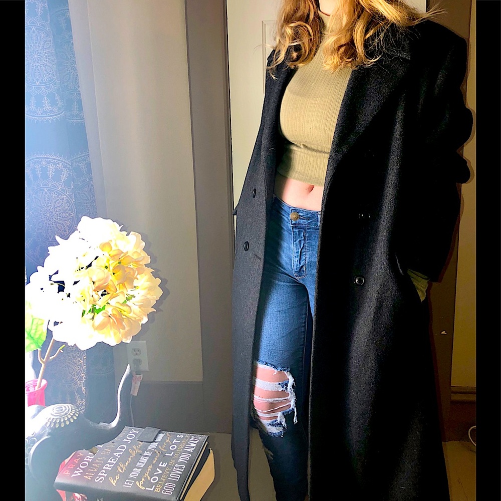 Long Wool Trench Coat. Stylish, Warm & Trendy 💯